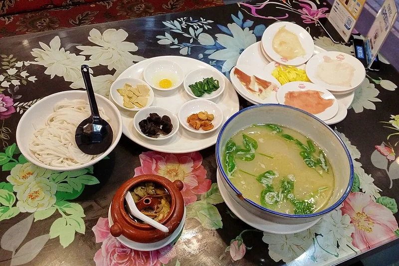 Crossing-the-Bridge Noodles